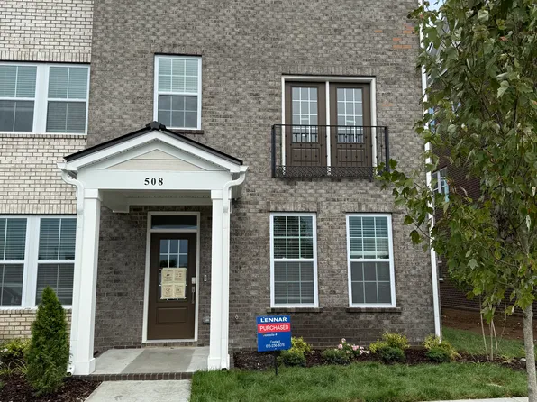 508 Hinton St, Lebanon, TN 37090