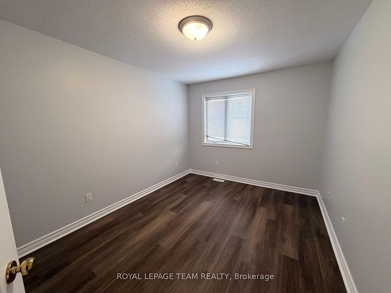 Ottawa House for rent - 3 Bedrooms — photo 18