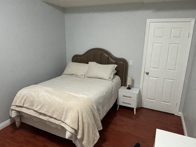 800 Antonio Dr — Photo 17