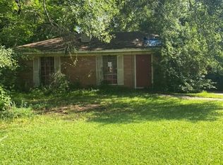 206 Cherry Hill Dr, Jackson, MS 39212