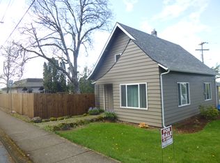 628 W. Main Street, Silverton, OR 97381