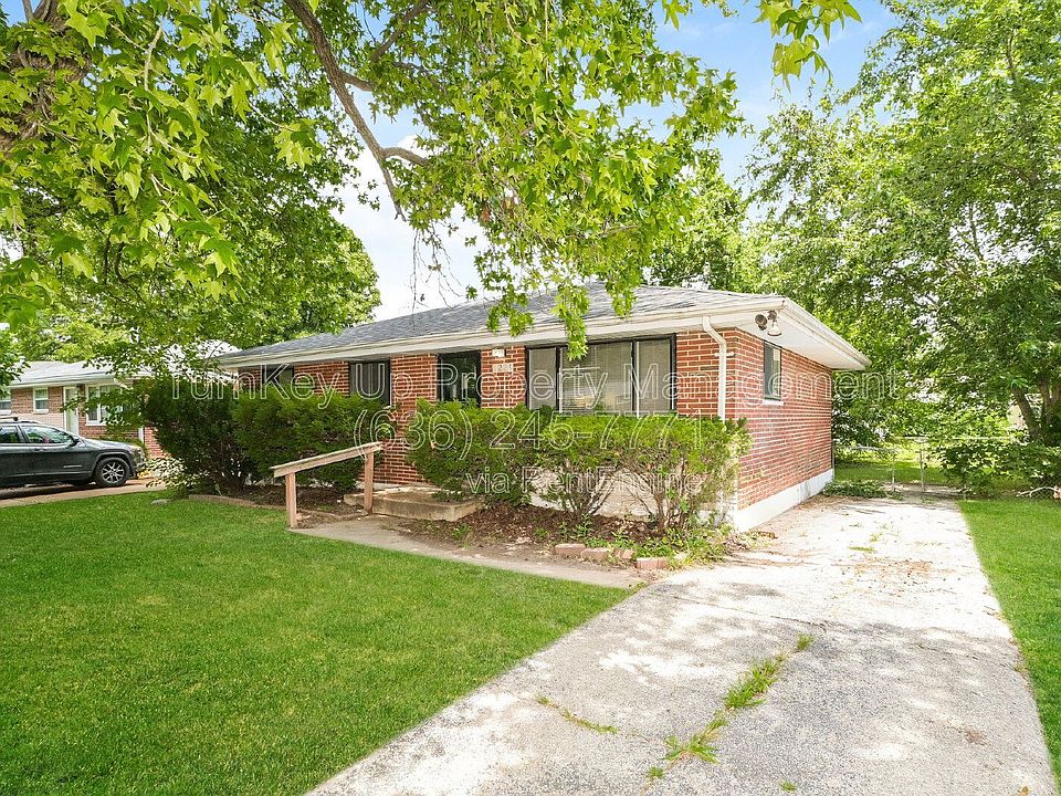 1st image of 1225 Senate Dr