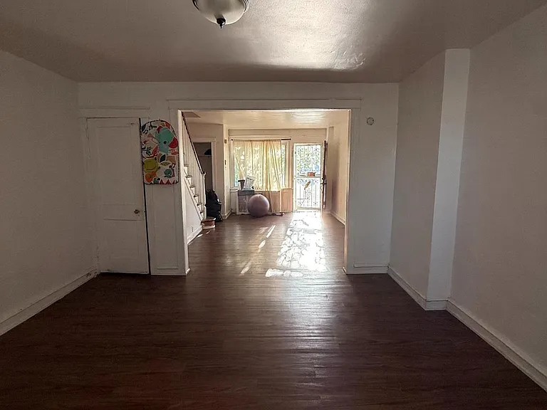 411 Timberlake Rd — Photo 3