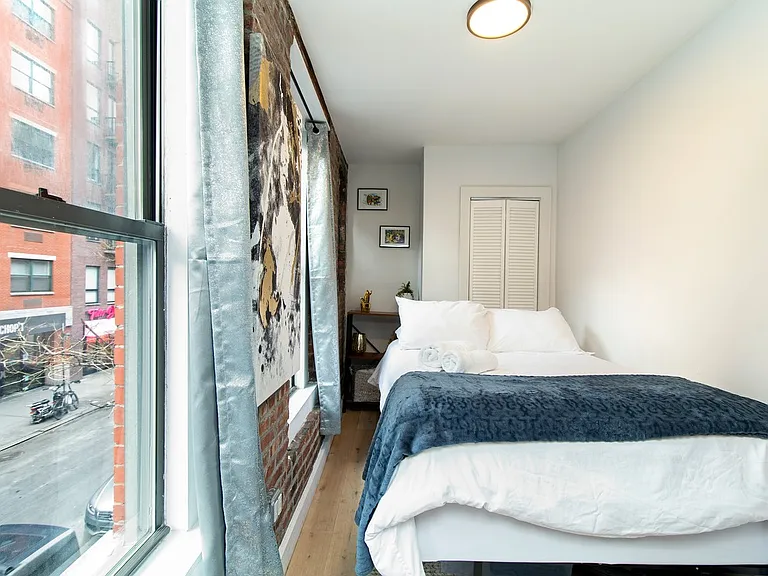 51 Spring St #5 — Photo 6