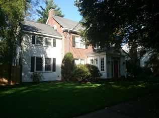 126 Wallis Rd, Brookline, MA 02467