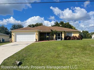 1911 NW 16th Ter, Cape Coral, FL 33993