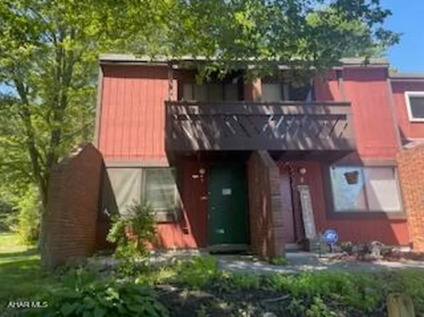 1 Laurelbrook Ct, Cresson, PA 16630
