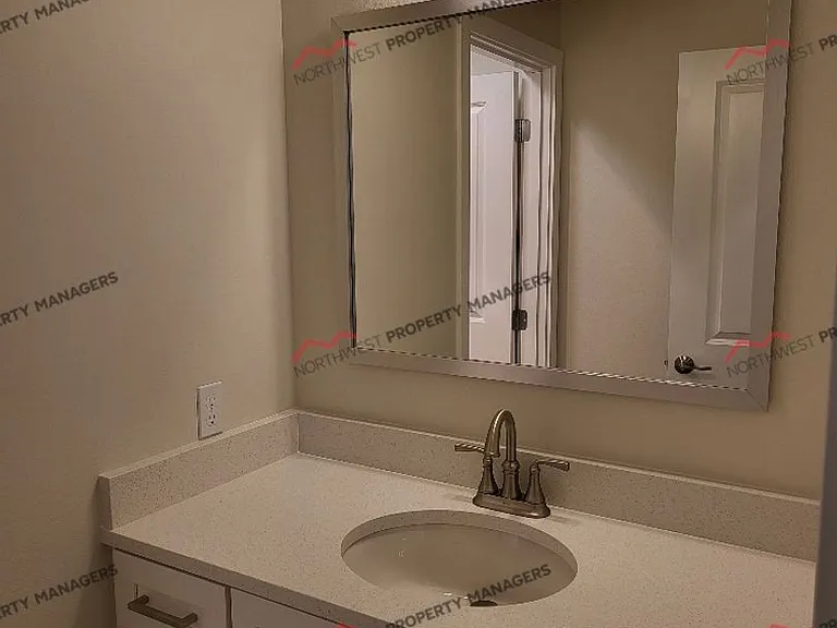 208 E Stella St #805-813 — Photo 50