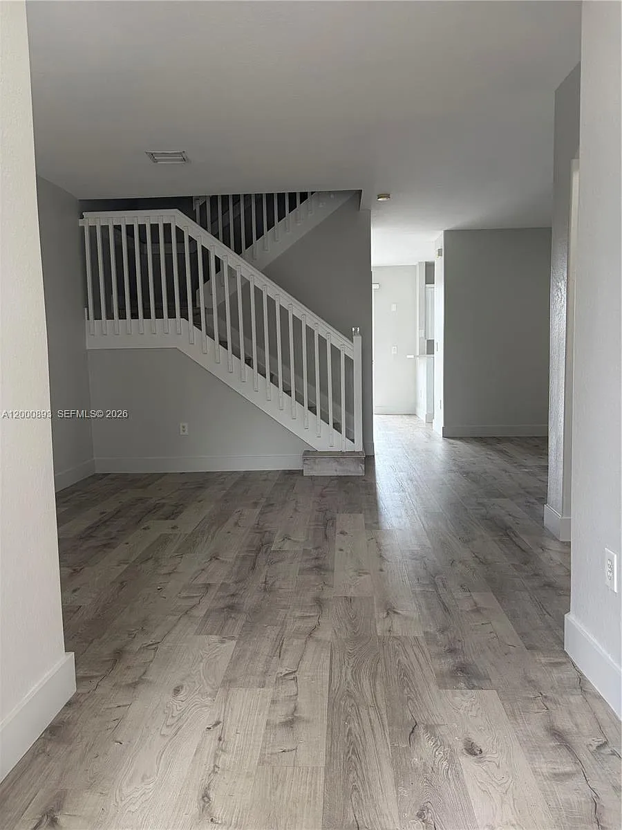 Building Photo - 10947 NW 79th St