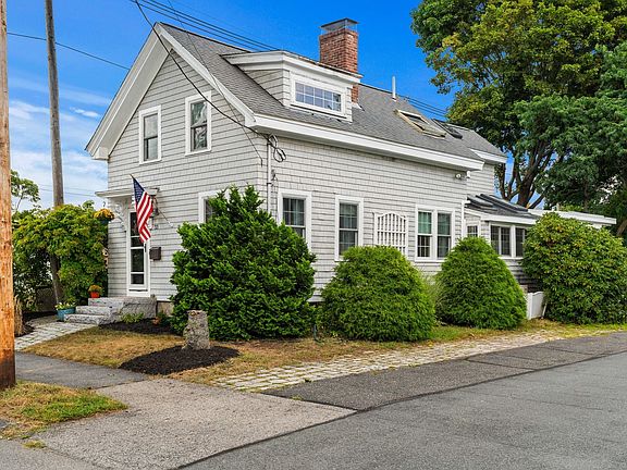3rd image of 33 Putnam St