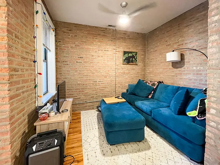 1511 W Chestnut St #2F — Photo 3