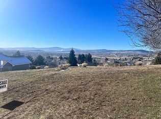 5821 Havencrest Dr, Klamath Falls, OR 97603