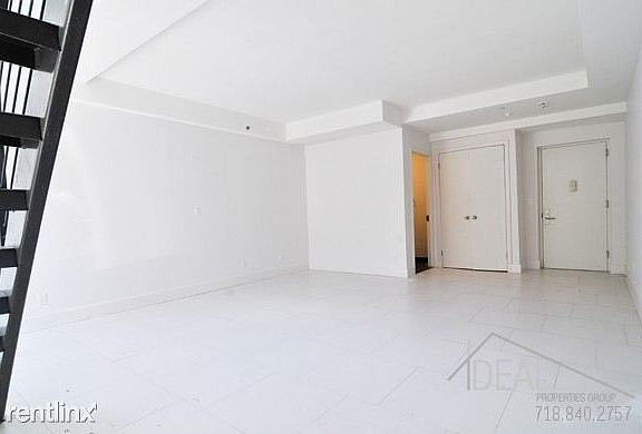 3rd image of 115 Troutman St #1921677