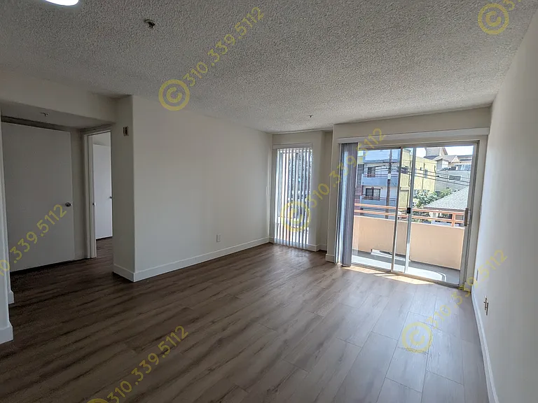 831 Alpine St #203 — Photo 30