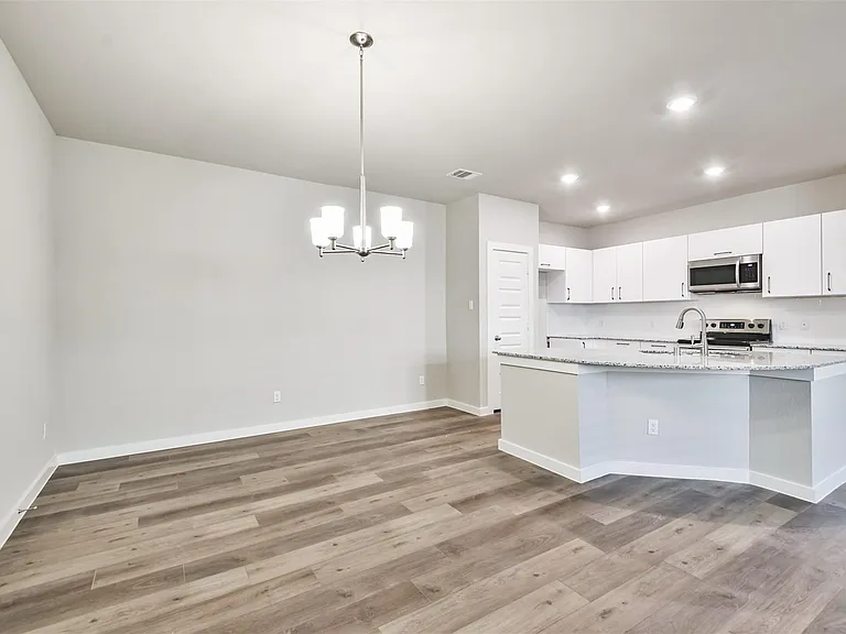 9800 Grosbeak Ln — Photo 12
