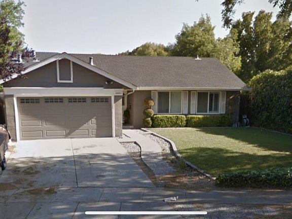 2nd image of 391 Allegan Cir