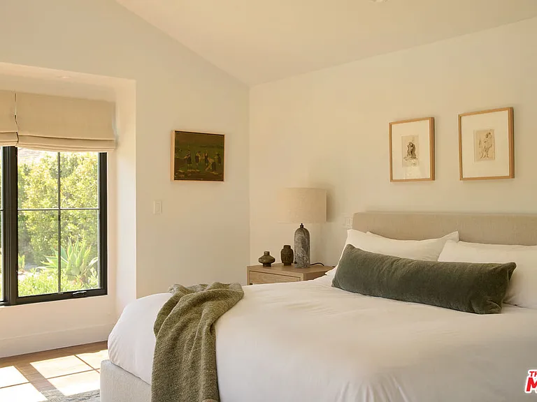 519 Moreno Ave — Photo 21