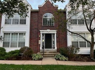 1311 Crossings Ct UNIT C, Ballwin, MO 63021