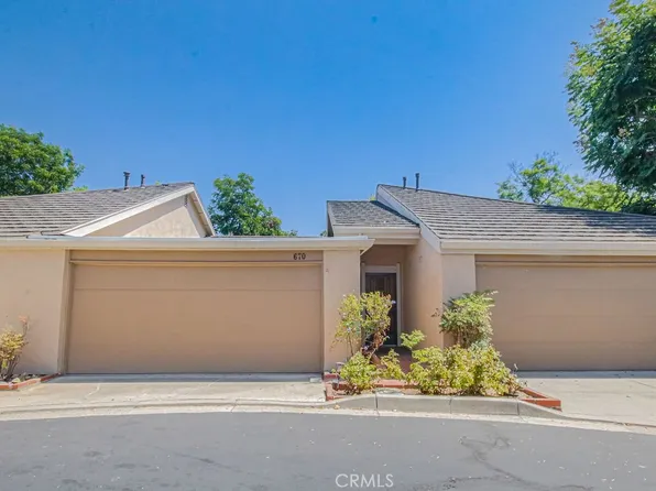 670 W Glenwood Dr, Fullerton, CA 92832
