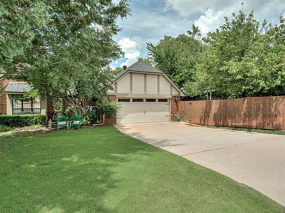 5th image of 6900 Lakepointe Dr