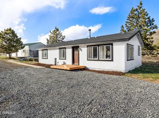 70 Sitka Ln, Selah, WA 98942