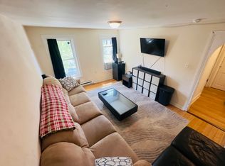 37 Chestnut St FLOOR 2, Pottstown, PA 19464
