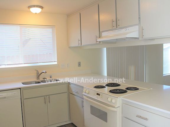 4th image of 25853 118th Pl SE