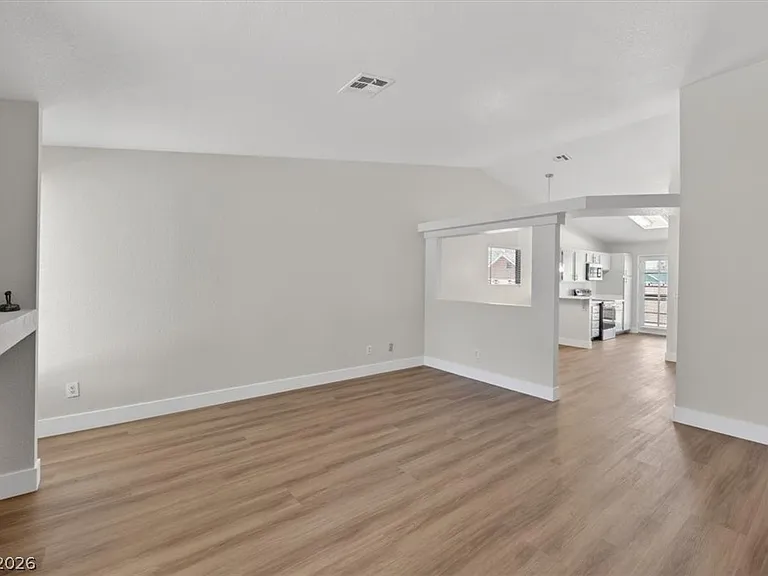 1204 Norma Joyce Ln — Photo 5