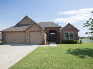 7301 E Nashville St, Broken Arrow, OK 74014