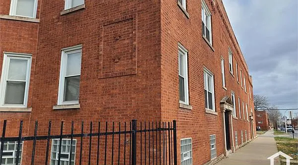 5152 W Augusta Blvd #2 — Photo 9