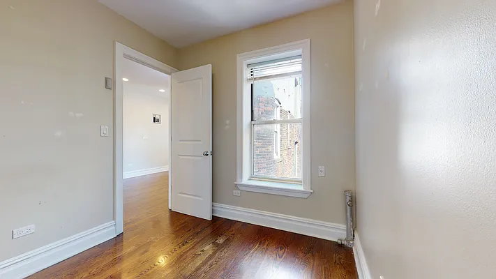 Rented by Bond New York | media 6