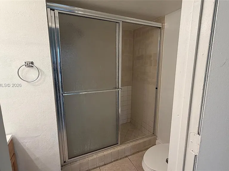 2550 Riverside Dr #223 — Photo 11