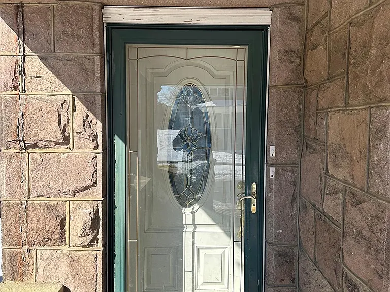 23 S Dean Ave — Photo 2