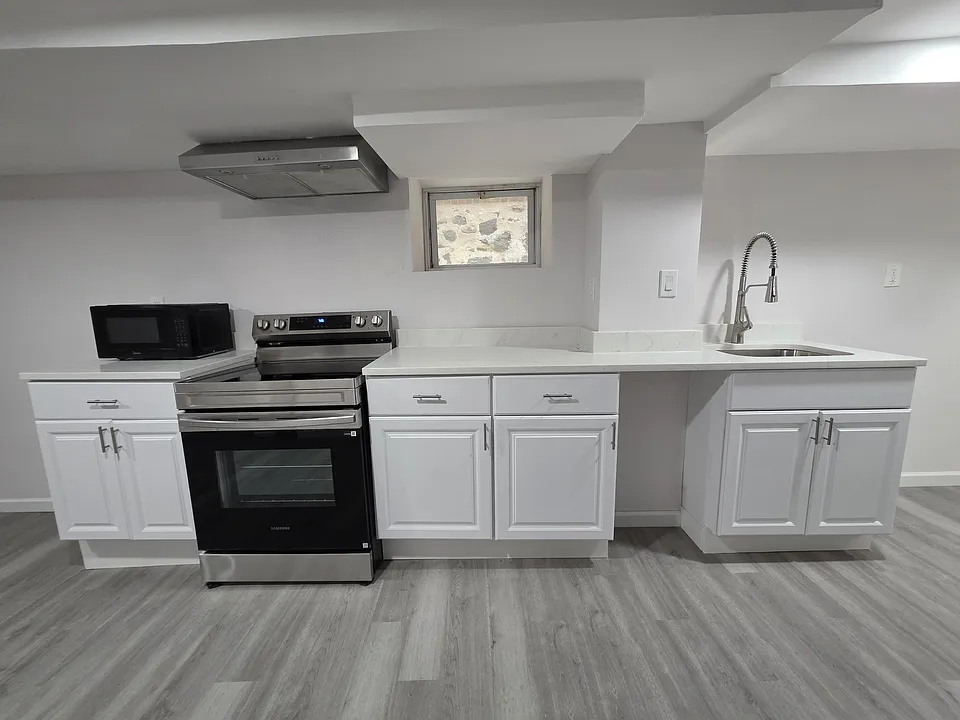 640 John F Kennedy Blvd E #1