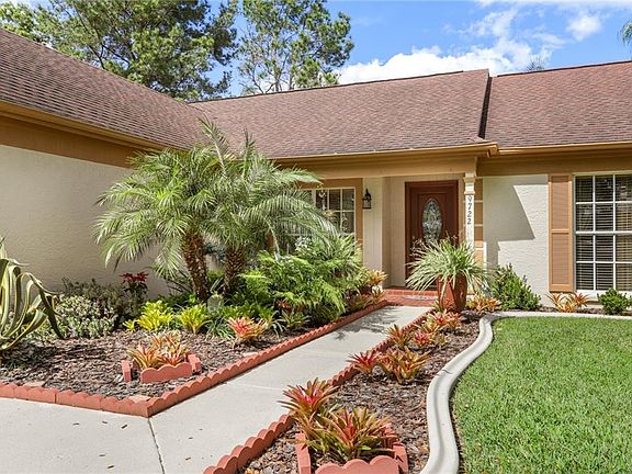 2nd image of 9722 Cypress Shadow Ave