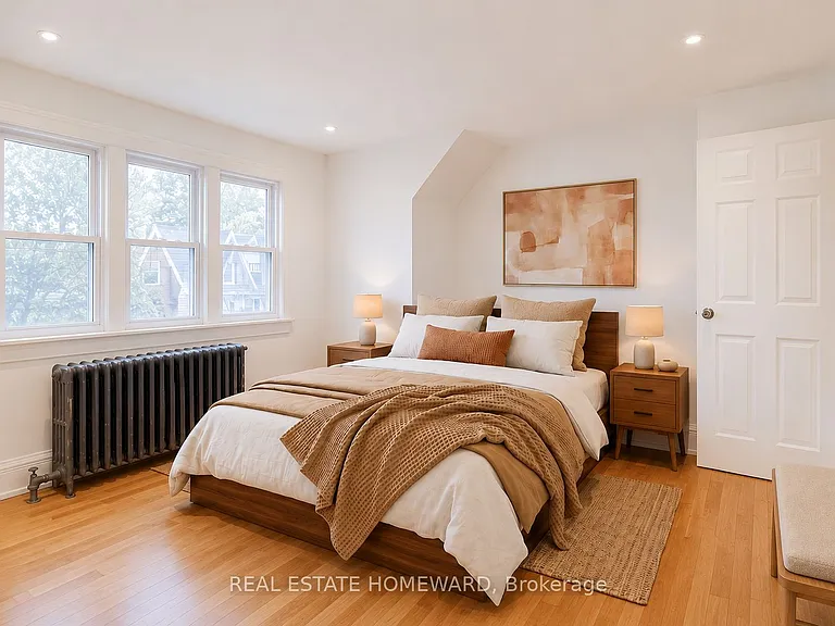 208 Ontario St #UPPER — Photo 3