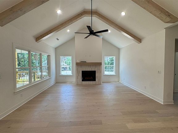 2nd image of 25 Hambleton Dr
