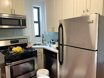 Rented by Tapiro Realty