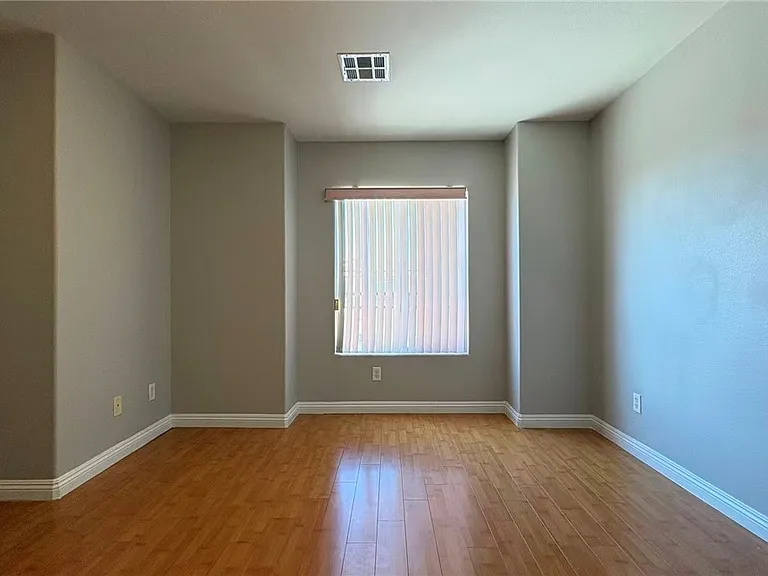 8492 Indigo Harbor Ave — Photo 21