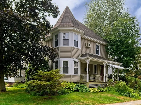 183 High St, Taunton, MA 02780