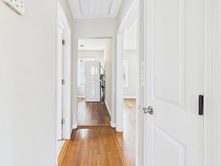 2907 Creighton Rd — Photo 11