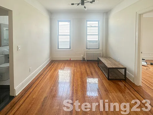 Rented by Sterling Realty Solution Inc | media 4