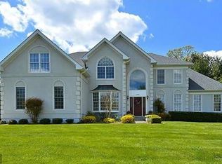 1796 Clovermeadow Dr, Vienna, VA 22182