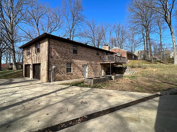 2nd image of 3536 Oaklane Dr