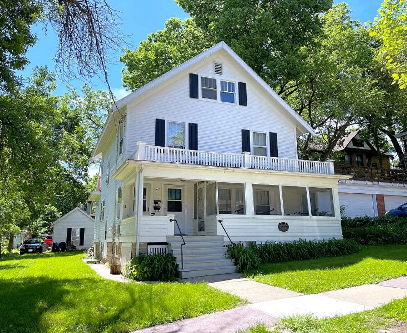 1715 Jefferson St. — Photo 1