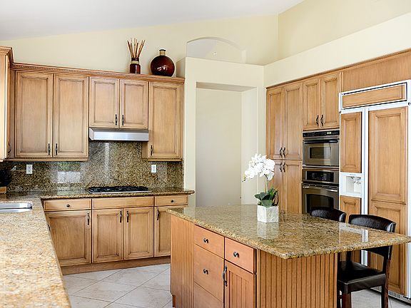 4th image of 5294 Carmento Dr