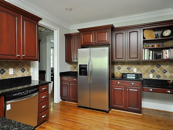 4th image of 206 Kilgore Farms Cir