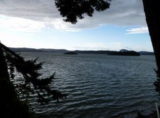 18282 Capet Zalsiluce Rd, La Conner, WA 98257