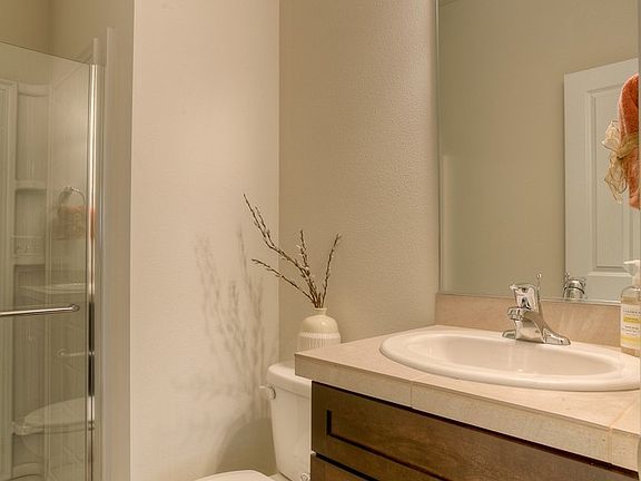 4th image of 2423 Burlwood Street NE #1044