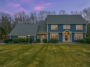 8 Whitney St, North Grafton, MA 01536